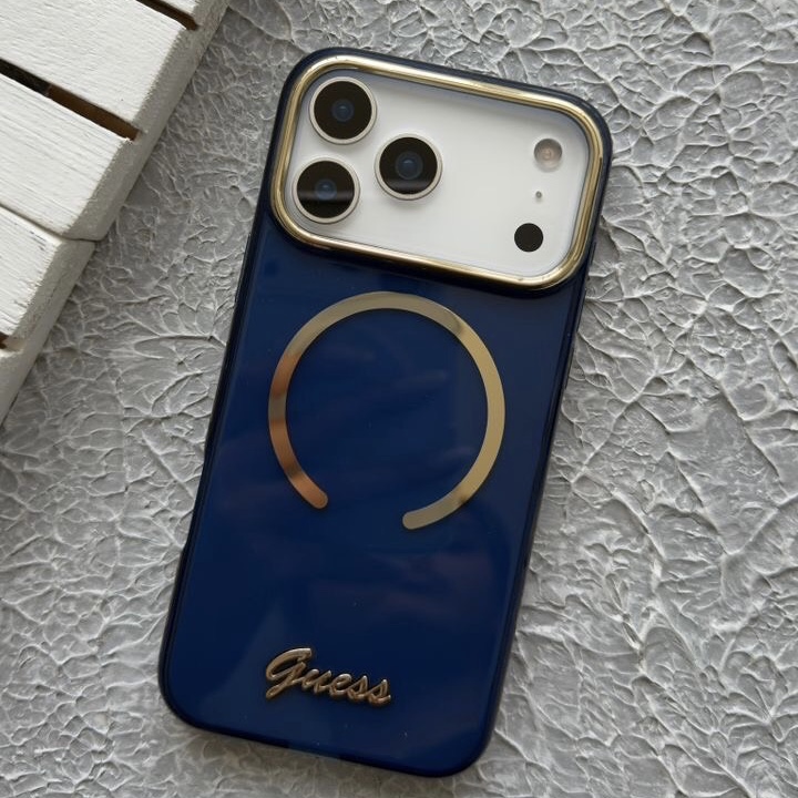 قاب Guess گس شماره 17 سریIphone17